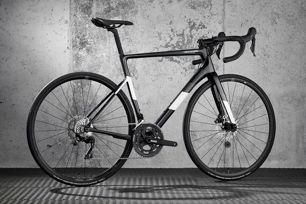 Bicicleta de ruta Cannondale Supersix Evo Carbon 105