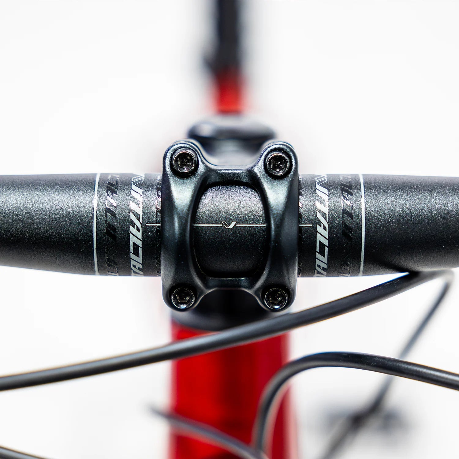 Alubike XTA 1.0 29 2024 Rojo